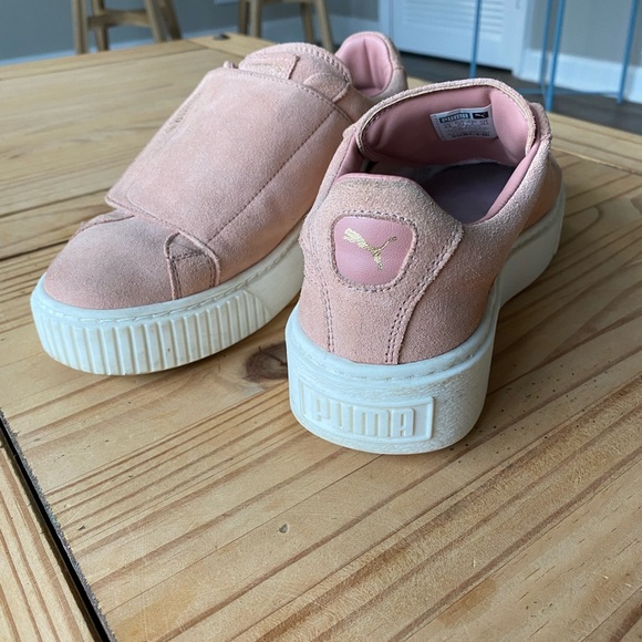 Puma Sneakers - Picture 1 of 4